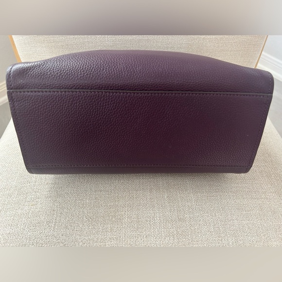 Tory Burch Britten Shoulder Bag - Picture 6 of 12